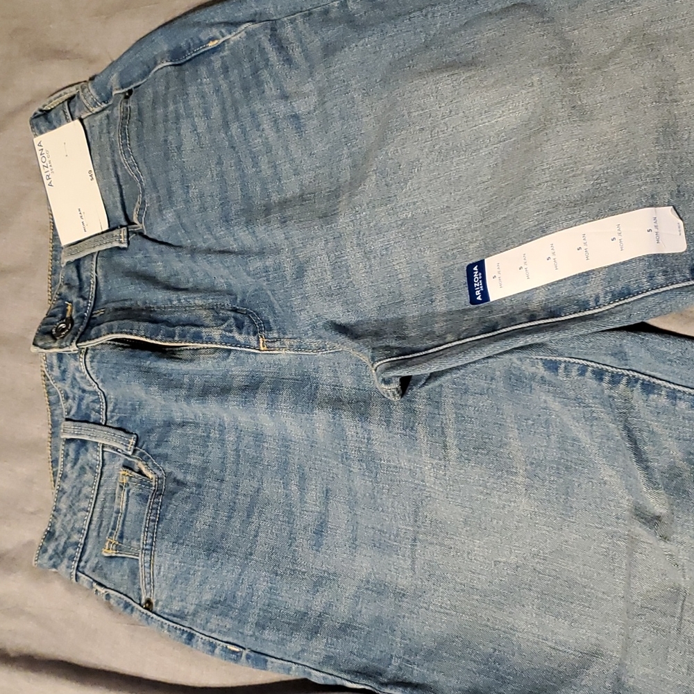 Size 5 Arizona mom jean